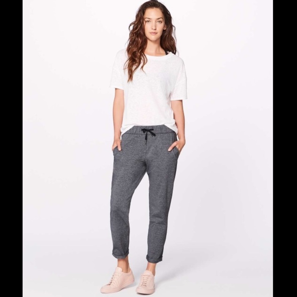 On the Fly Lululemon Grey Pants